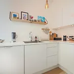 Bright & Comfortable In Trendy Carlsberg Апартаменты Копенгаген