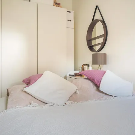 Bright & Comfortable In Trendy Carlsberg Апартаменты *