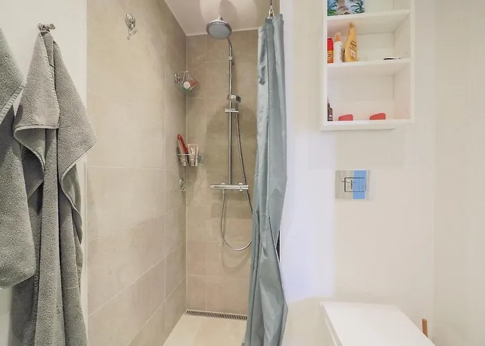 Bright & Comfortable In Trendy Carlsberg Apartamento