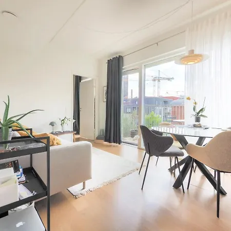 Bright & Comfortable In Trendy Carlsberg Apartment *